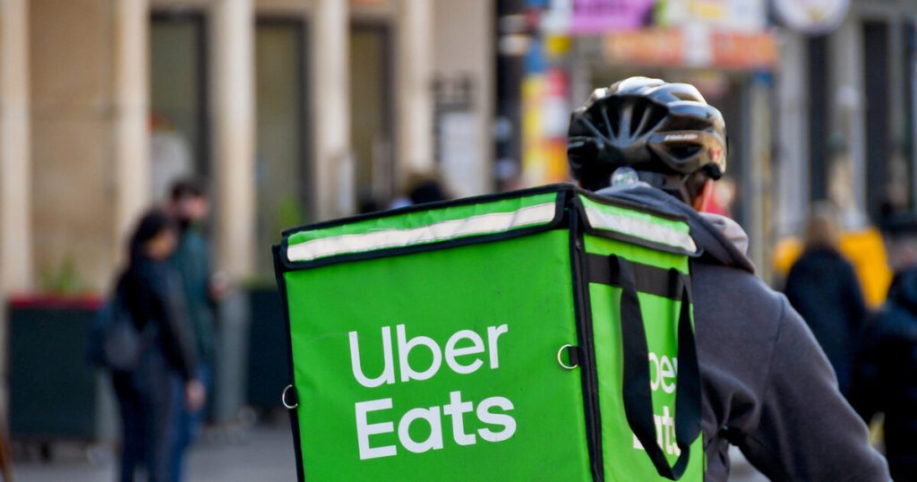repartidor de uber eats que deja de ser autónomo